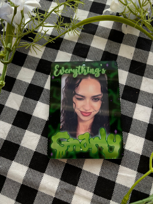 Katseye Gnarly Pc Holder